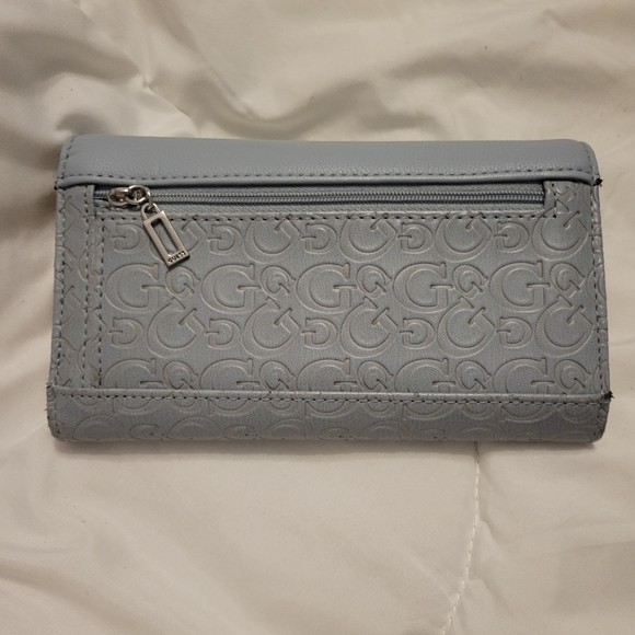 Blue Guess wallet - Picture 2 of 7